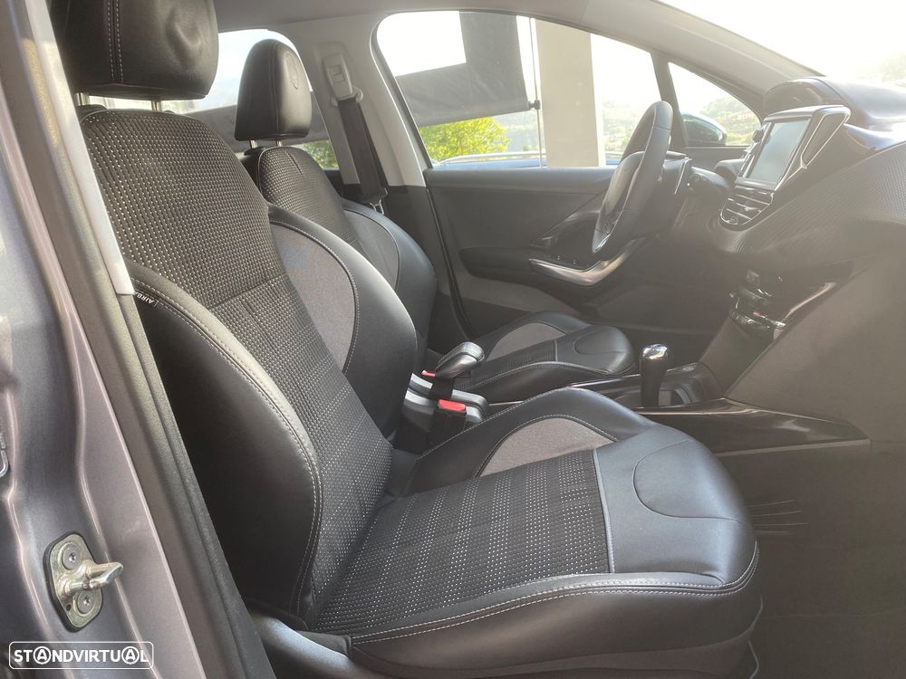 Peugeot 2008 1.6 e-HDi Allure 2-Tronic - 8