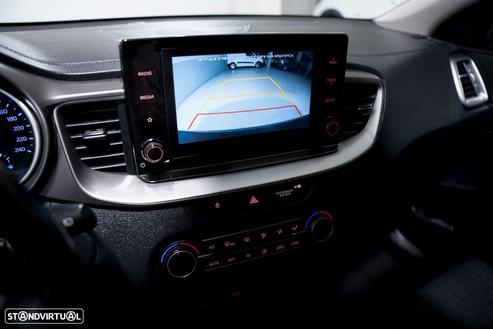 Kia Ceed 1.0 T-GDI Drive - 6