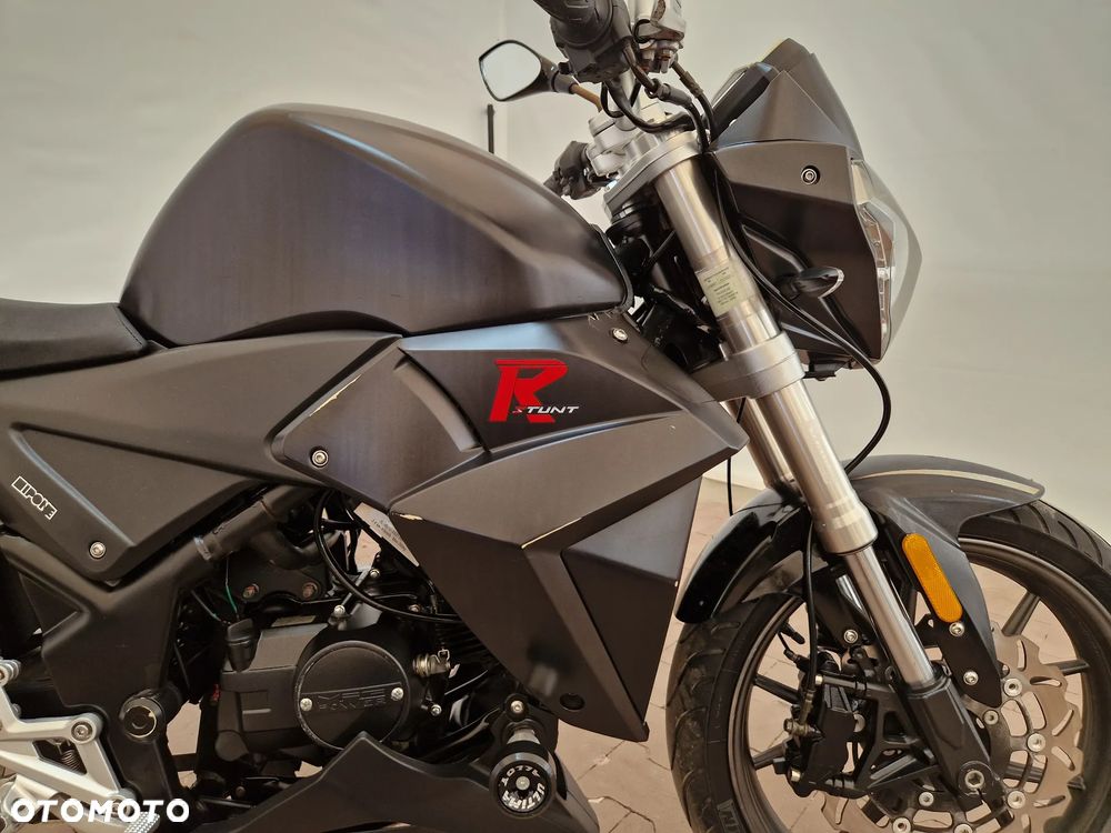 Barton Street-R - 16