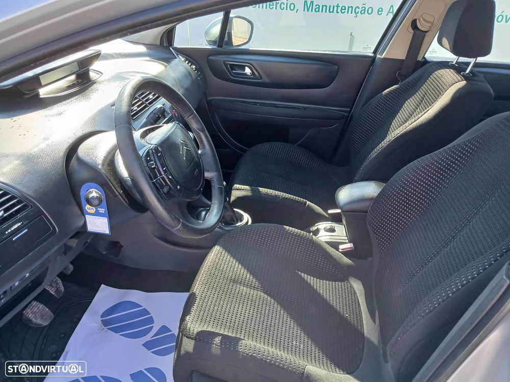 Citroën C4 1.6 HDi 110 SX Pack - 17