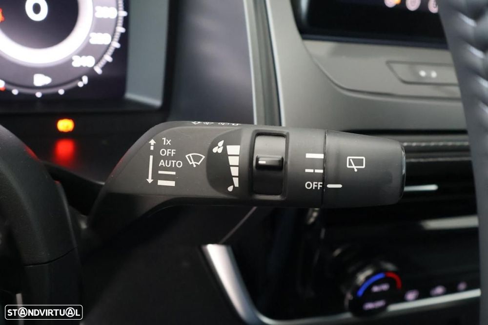 Nissan Qashqai 1.3 DIG-T Advance Xtronic - 30