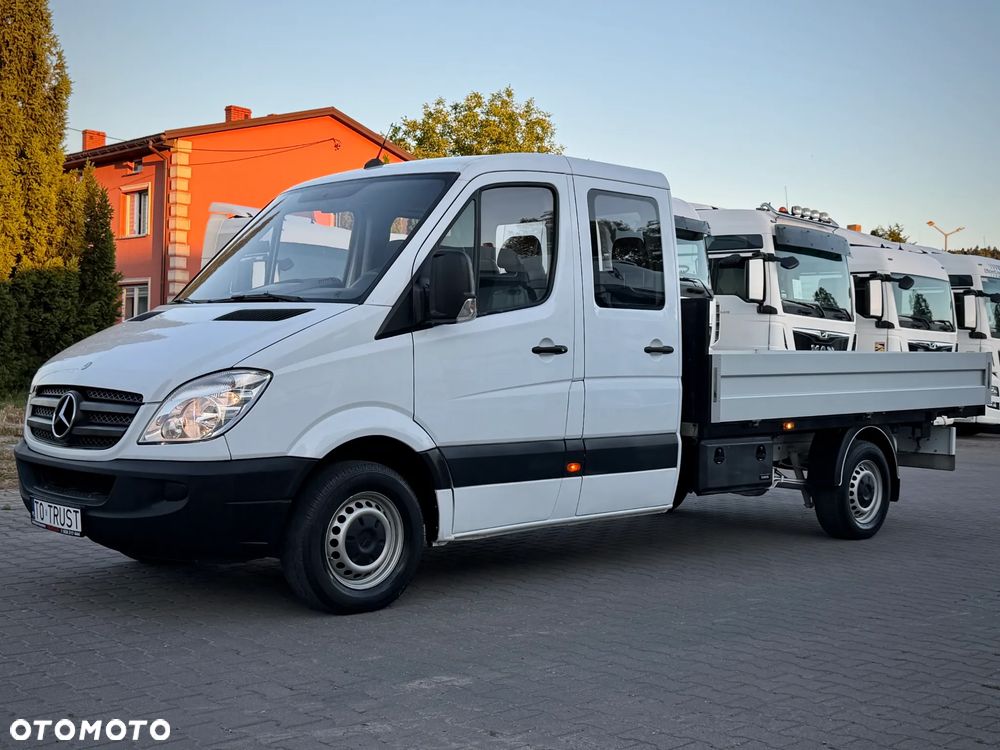 Mercedes-Benz SPRINTER DOKA / 7 OSÓB / NAJDŁUŻSZY ROZSTAW / RARYTAS / SOLIDNA SKRZYNIA - 2