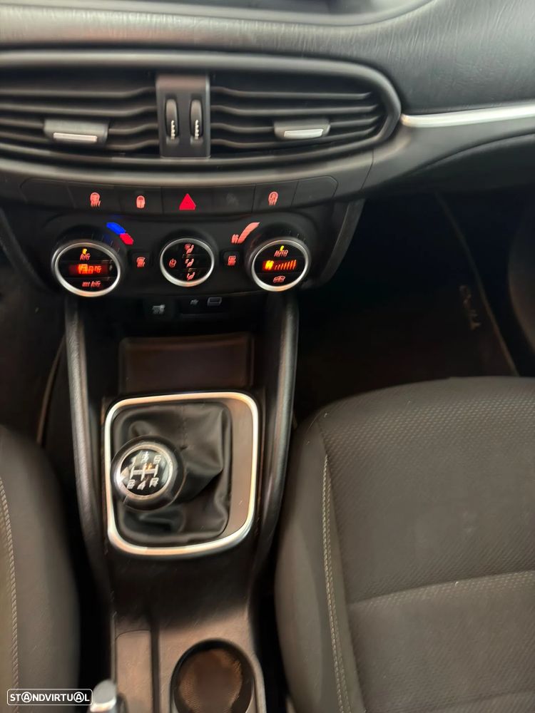 Fiat Tipo 1.3 M-Jet Sport - 11