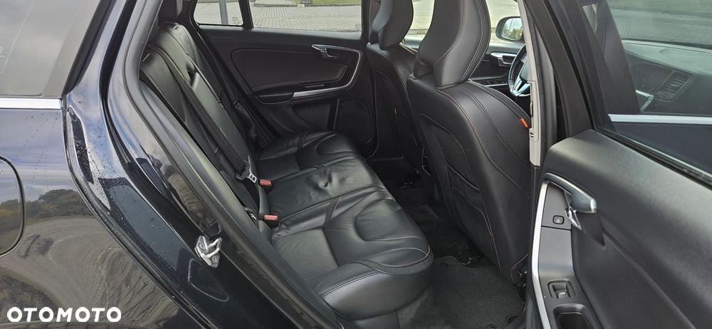 Volvo V60 2017 photo 5