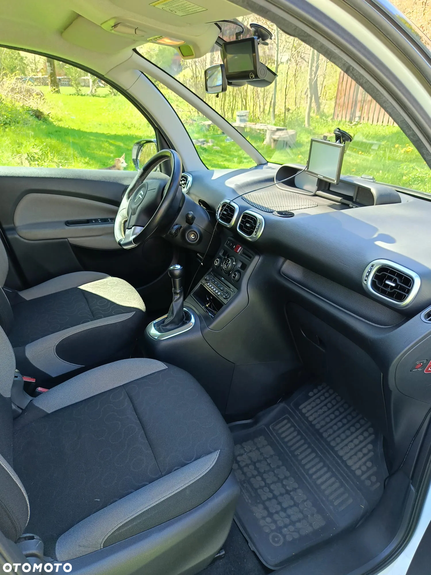 Citroën C3 Picasso 1.6i Exclusive - 17