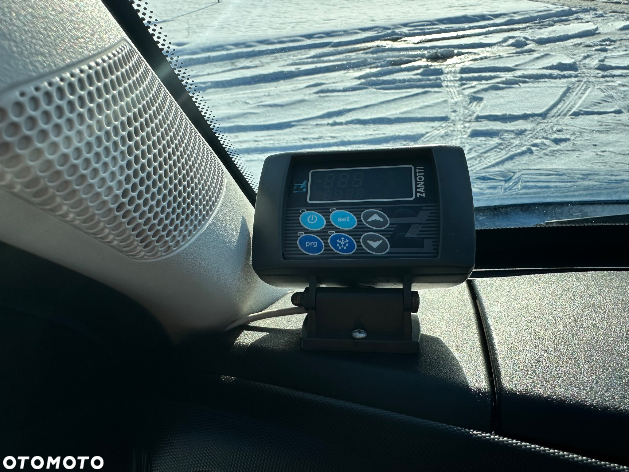 Iveco 35s18 Max / Chłodnia / Mroźnia / Salon RP - 10
