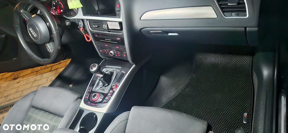 Audi A4 Avant - 6