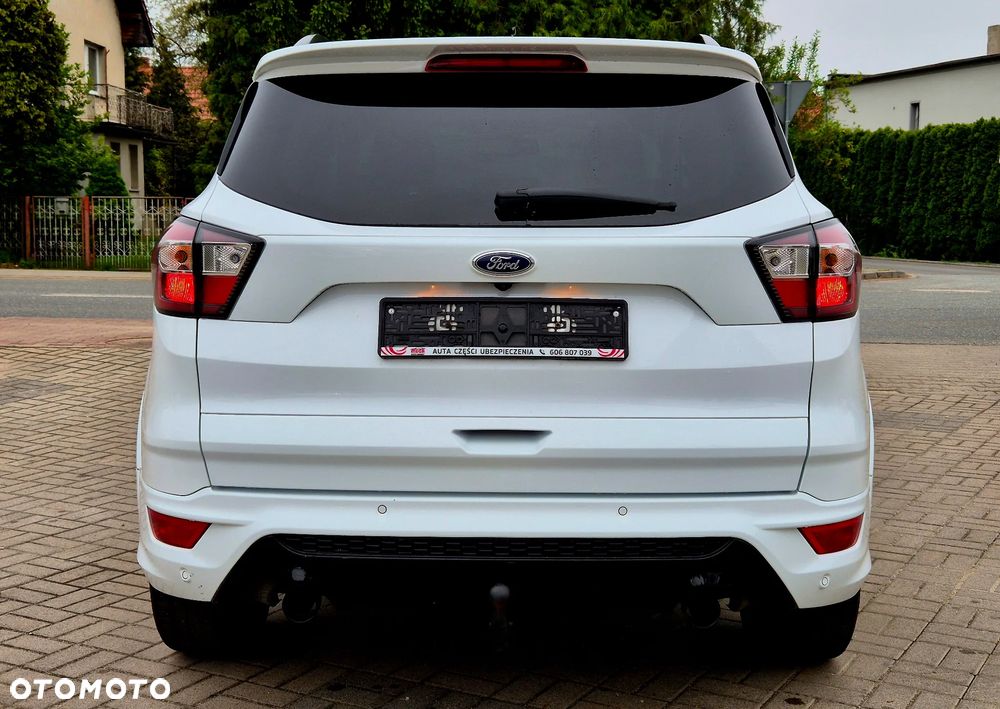 Ford Kuga 2.0 TDCi 4x4 ST-Line - 8