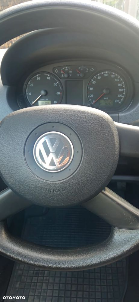 Volkswagen Polo 1.2 - 12
