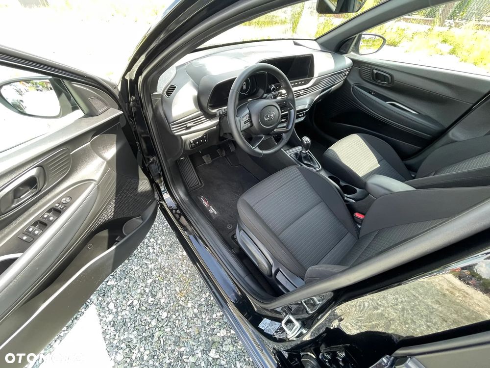 Hyundai i20 - 12