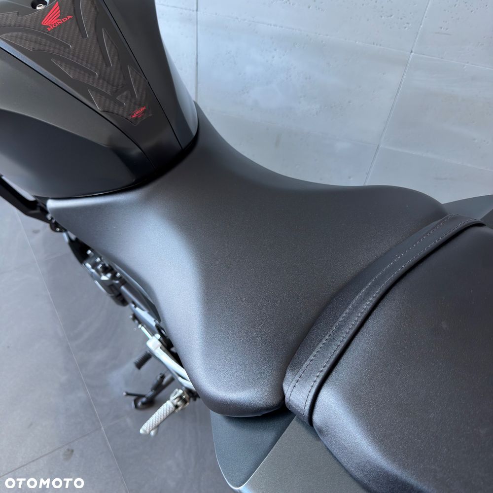 Honda CB - 14