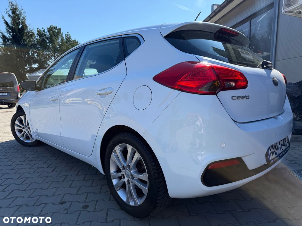 Kia Ceed 1.4 Business Line - 4