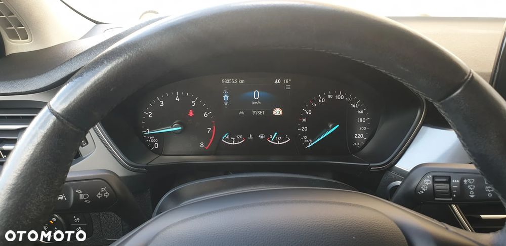 Ford Focus 1.0 EcoBoost Titanium ASS - 11