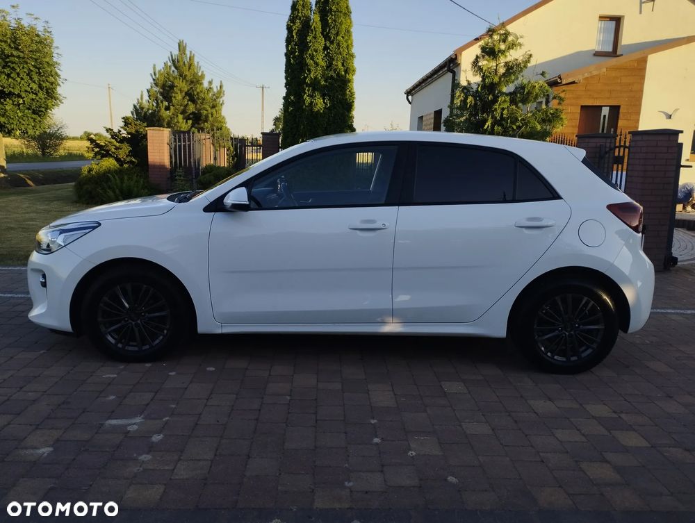 Kia Rio 1.4 Edition 7 - 3