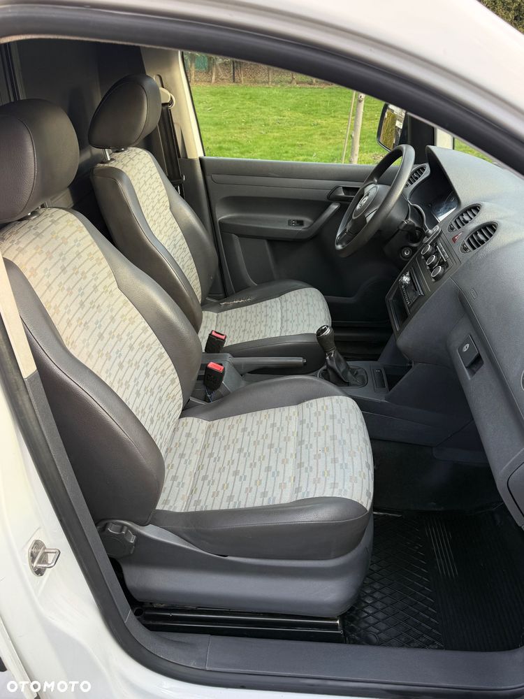 Volkswagen Caddy - 13
