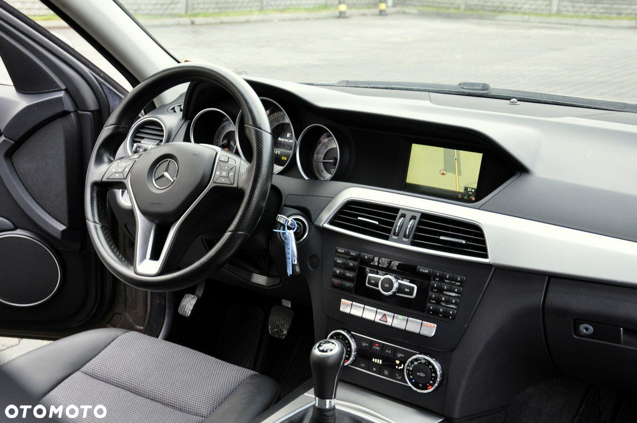 Mercedes-Benz Klasa C 180 T CDI DPF (BlueEFFICIENCY) Elegance - 6