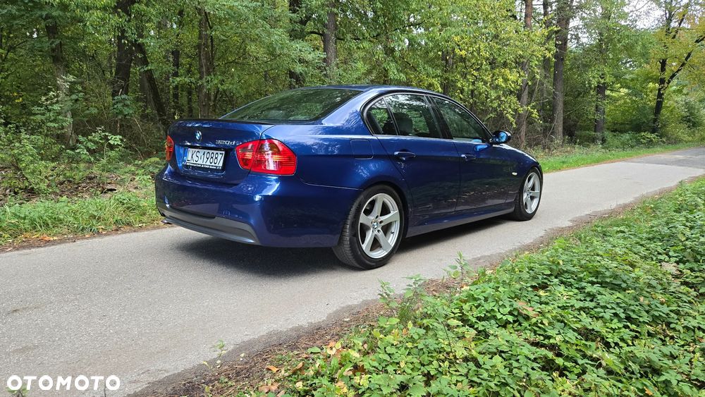 BMW Seria 3 320d Efficient Dynamics Sport Line - 19