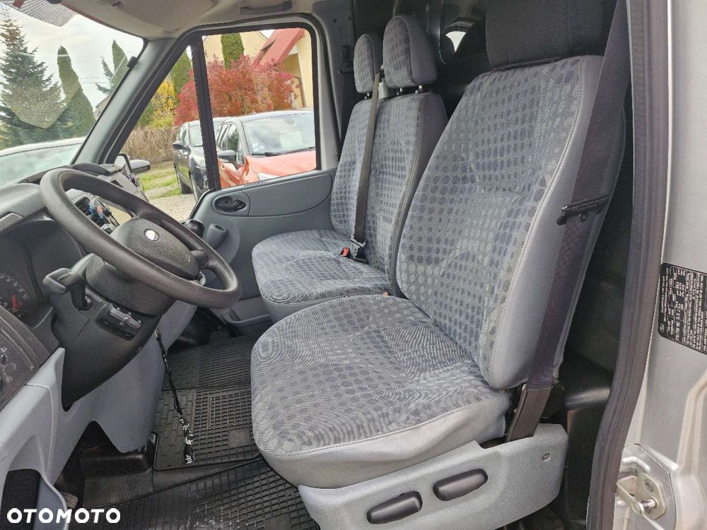 Ford Transit - 15