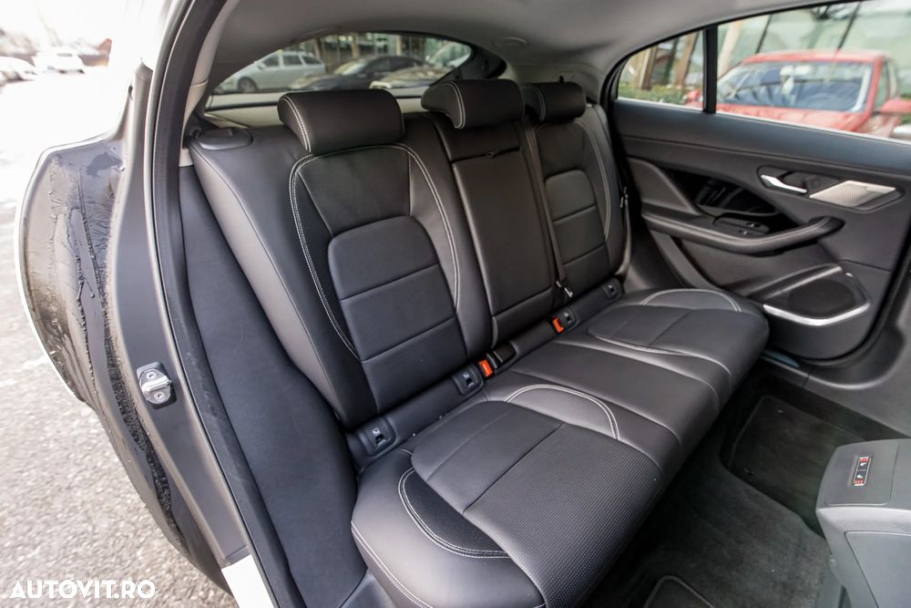 Jaguar I-Pace HSE - 26