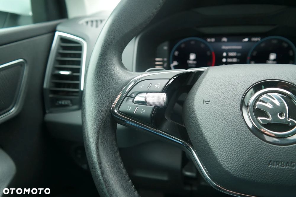 Skoda Karoq 1.5 TSI ACT Style DSG - 18