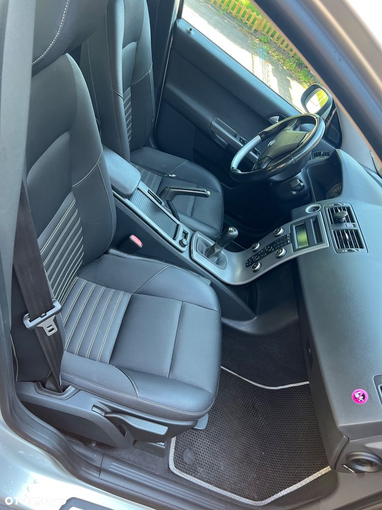 Volvo S40 1.8 - 11