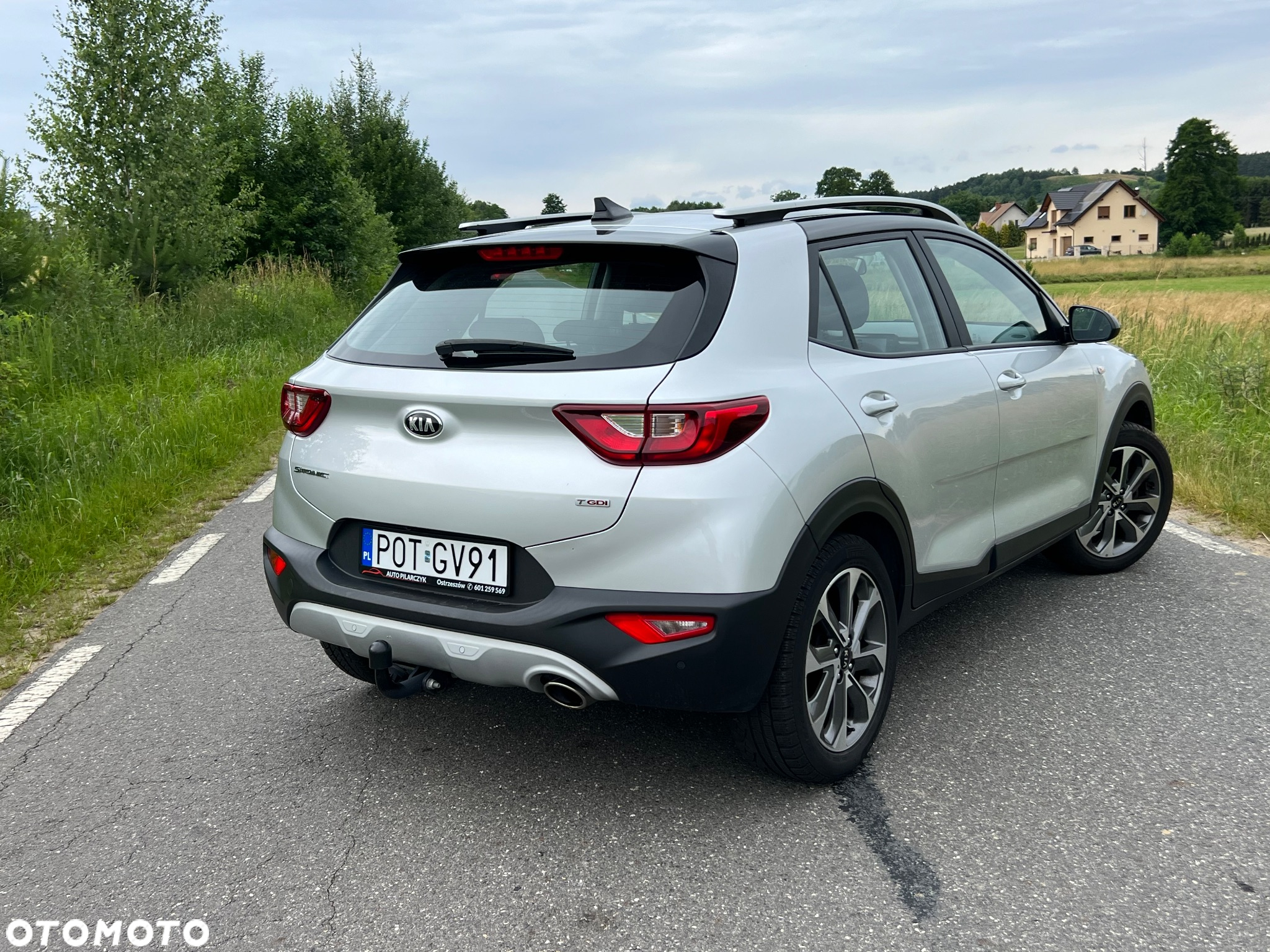 Kia Stonic 1.0 T-GDI 100 OPF Dream-Team Edition - 3
