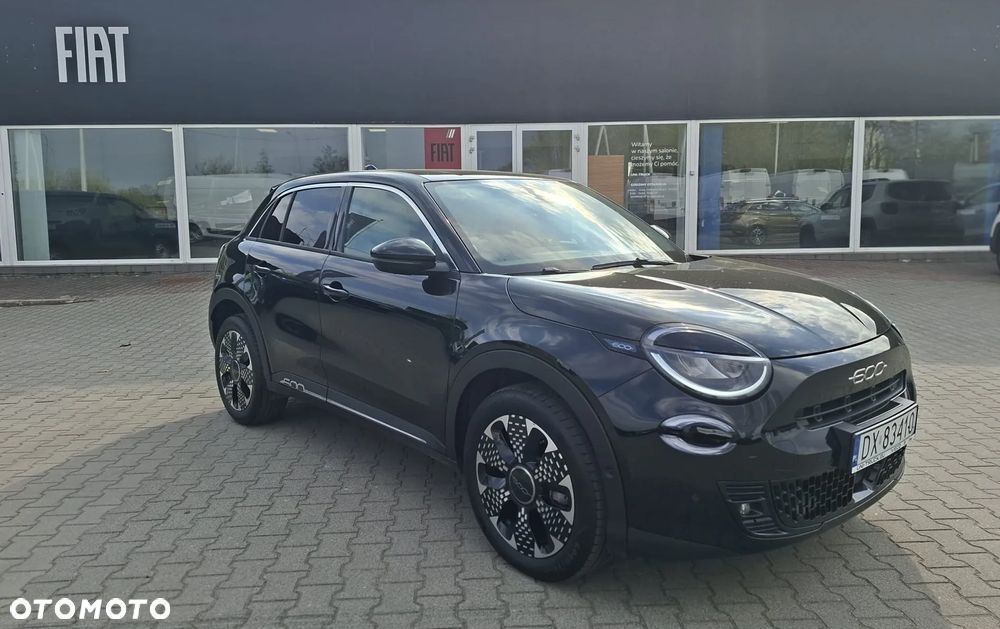 Fiat 600 1.2 Turbo La Prima eDCT - 2