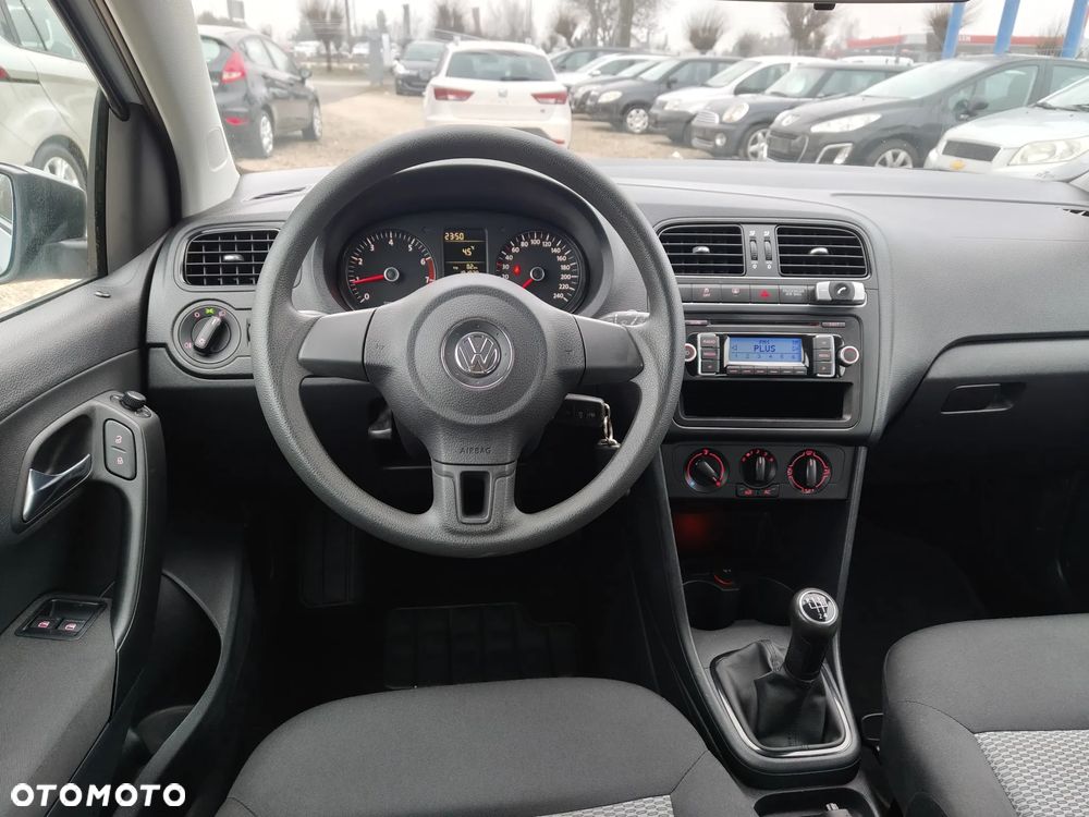 Volkswagen Polo - 18