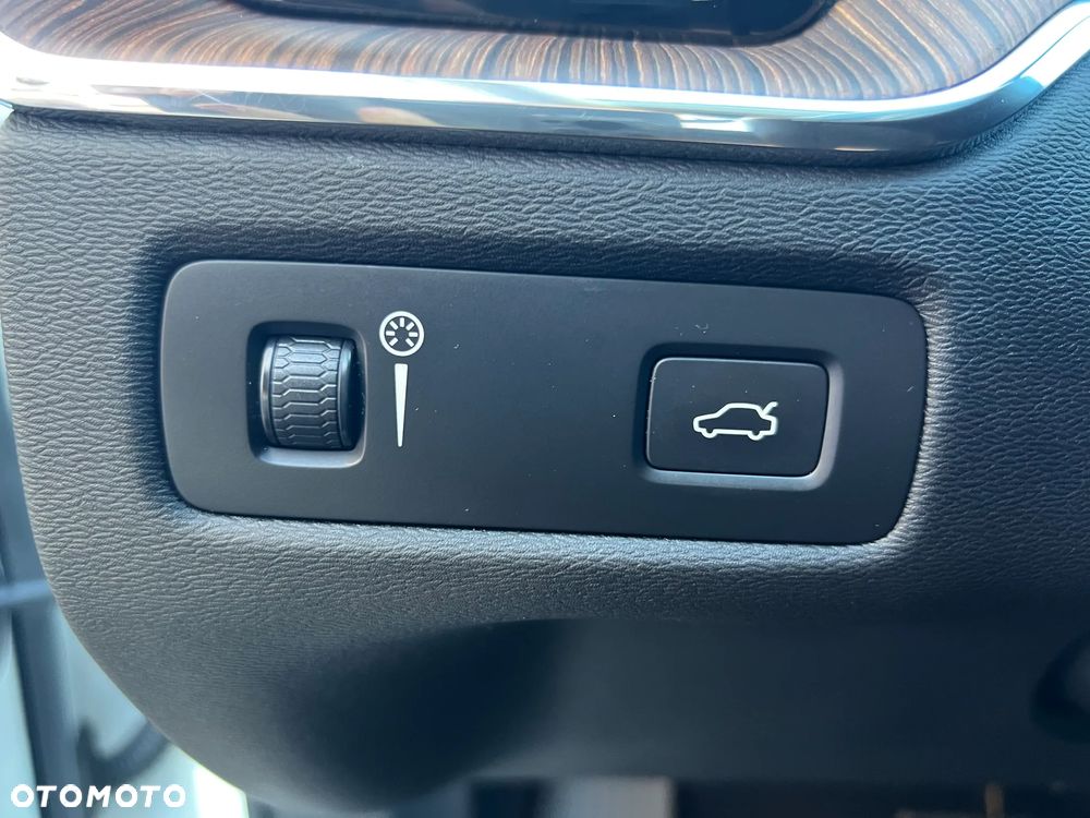 Volvo XC 60 D4 AWD Inscription - 20