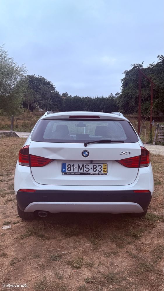 BMW X1 18 d sDrive Auto - 8