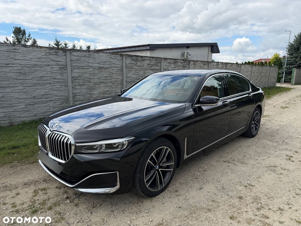 BMW Seria 7 750Li xDrive - 6