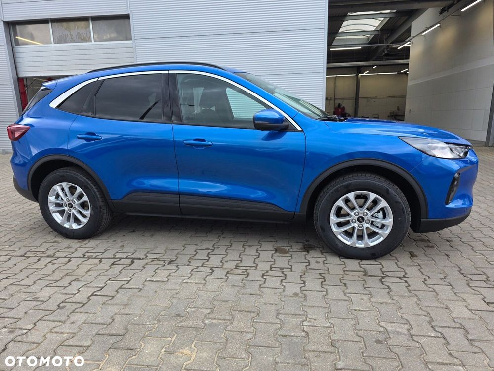 Ford Kuga - 8