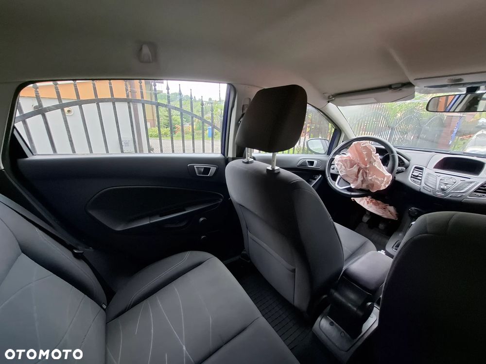 Ford Fiesta 1.25 Silver X (Trend) EU6 - 16