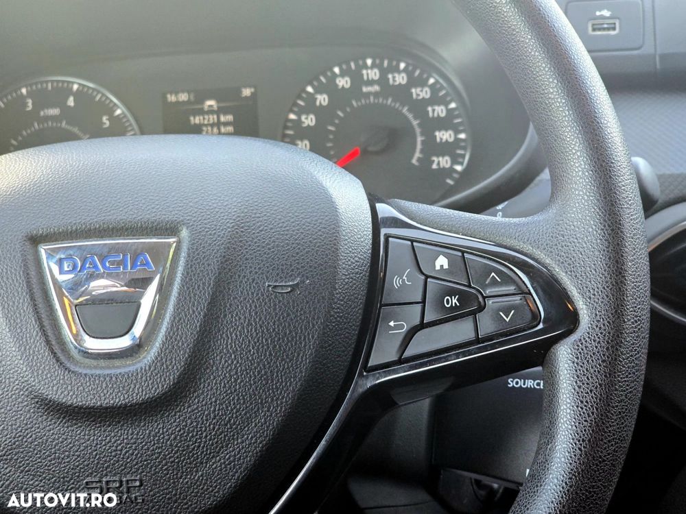 Dacia Logan TCe 90 MT5 Essential - 14