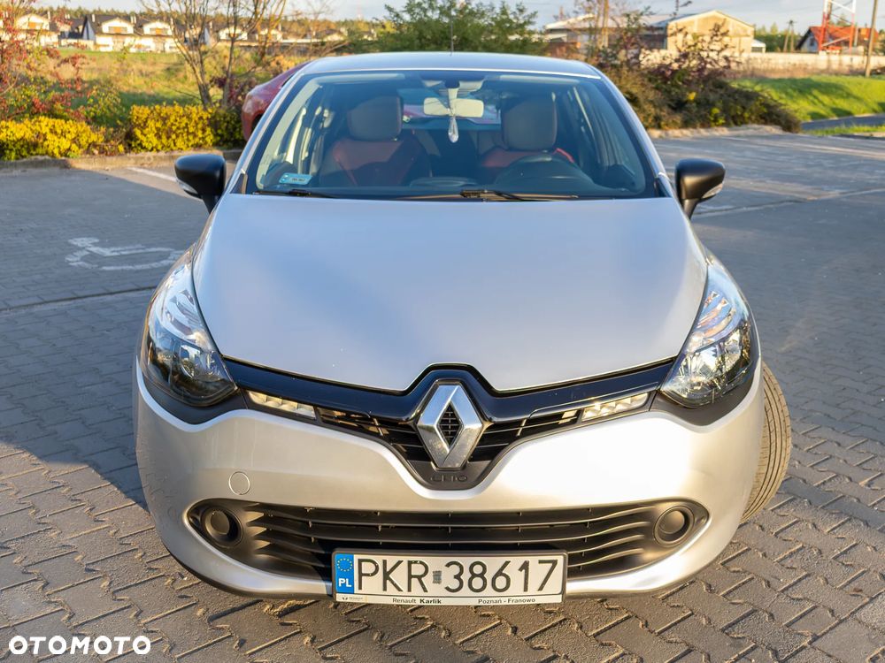 Renault Clio 1.5 dCi 75 Expression - 8