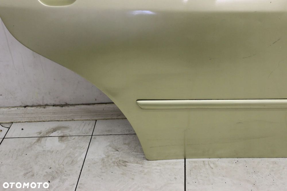 LEXUS IS IS200 KOMBI 98R- DRZWI PRAWE TYLNE TYŁ - 4
