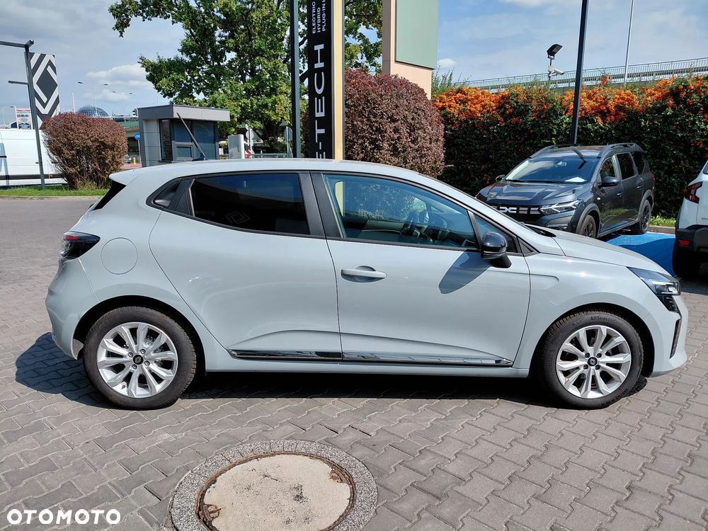 Renault Clio - 7