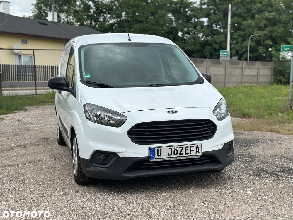 Ford Transit Courier - 3