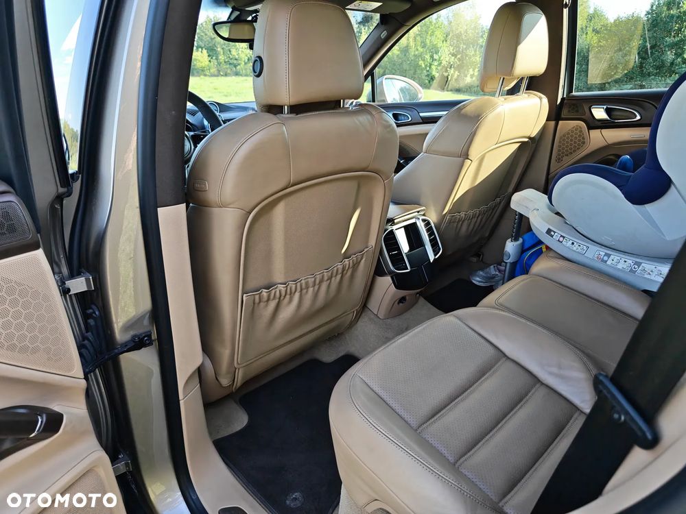 Porsche Cayenne Diesel - 10