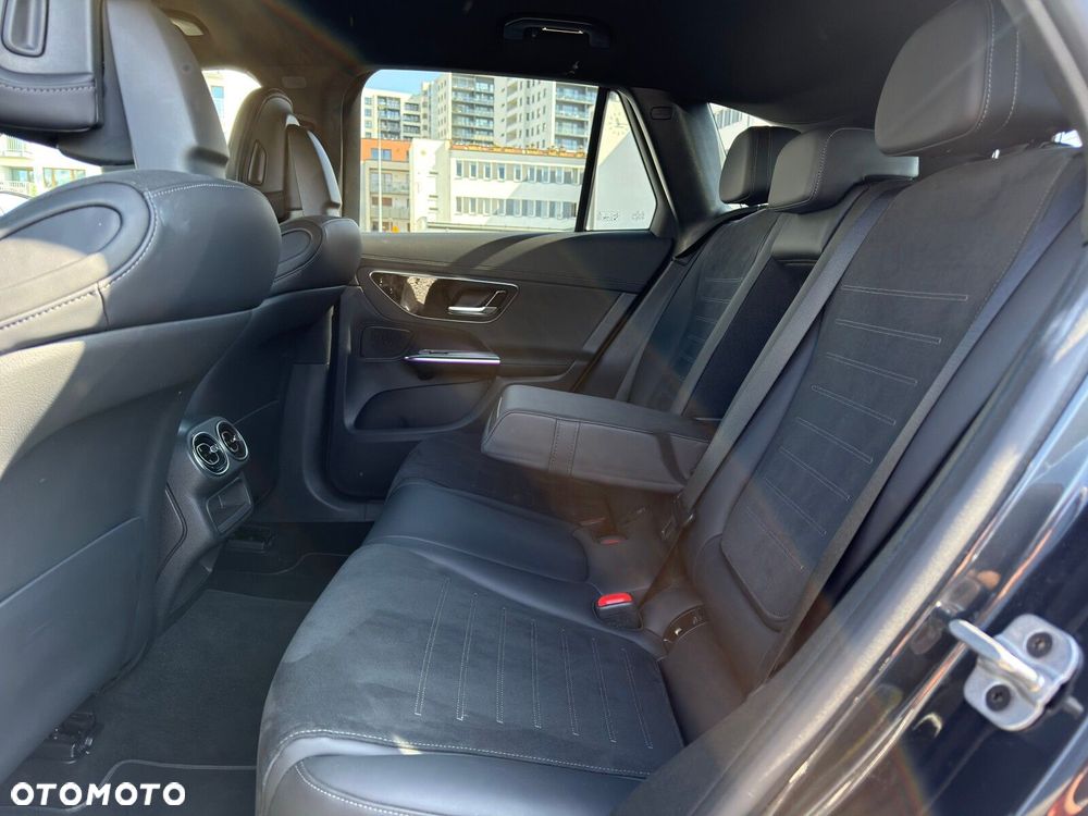 Mercedes-Benz GLC 220 d mHEV 4-Matic AMG Line - 27