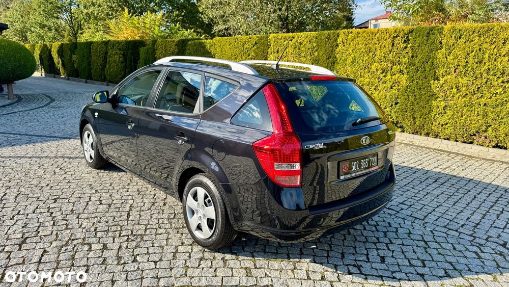Kia Ceed - 18