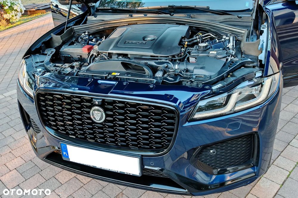 Jaguar F-Pace D200 AWD R-Dynamic SE 90th Anniversary Edition - 37
