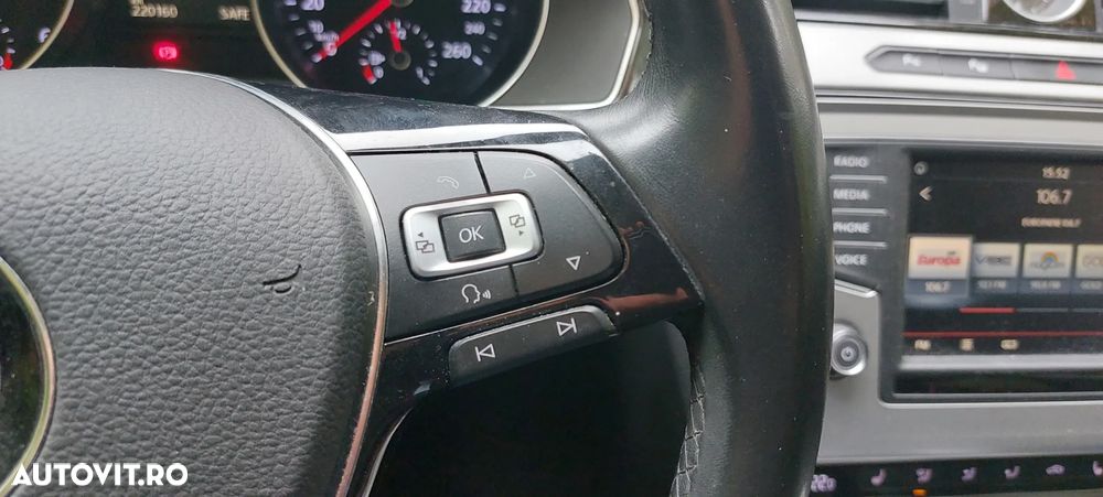 Volkswagen Passat - 18