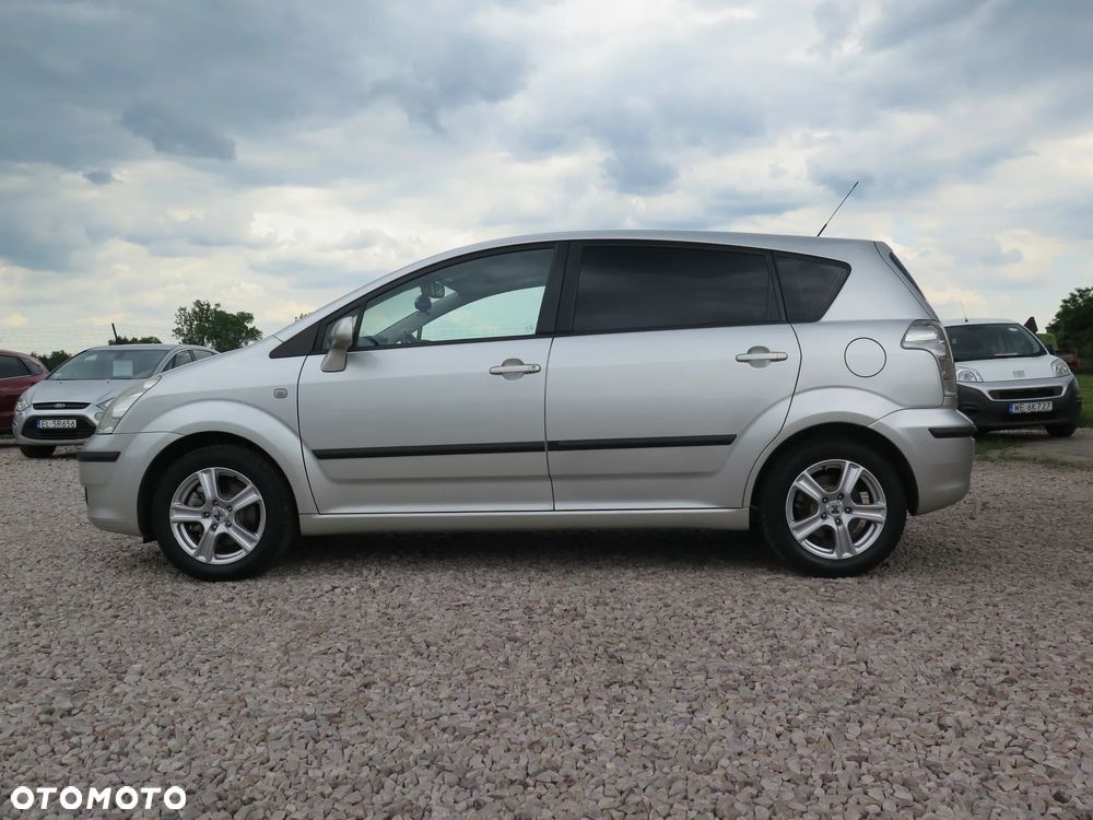 Toyota Corolla Verso 1.8 Sol + 7os MM - 4