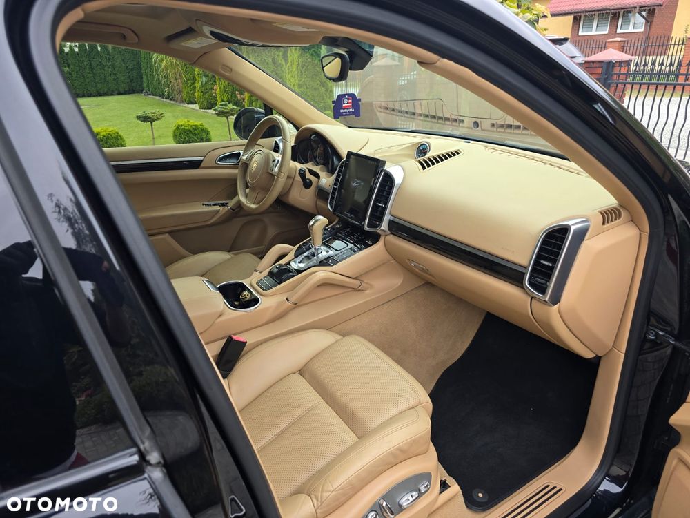 Porsche Cayenne Diesel Platinum Edition - 2