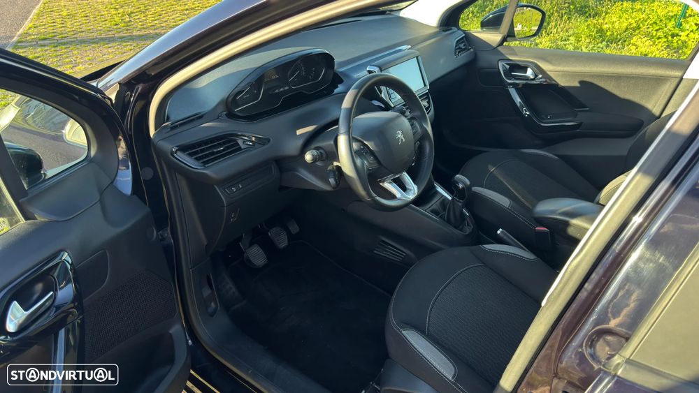 Peugeot 208 1.6 BlueHDi Style - 8