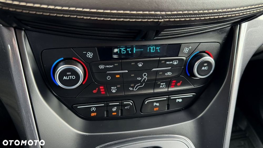 Ford Kuga Vignale 2.0 TDCi AWD - 22