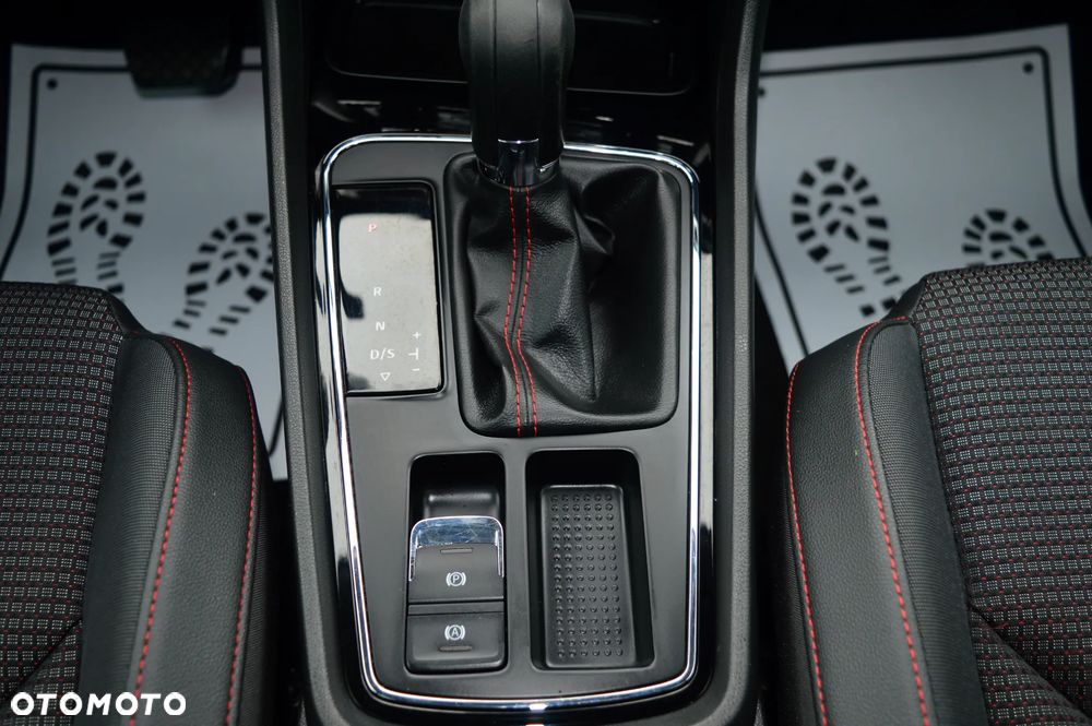 Seat Leon 2.0 TDI DSG FR - 32