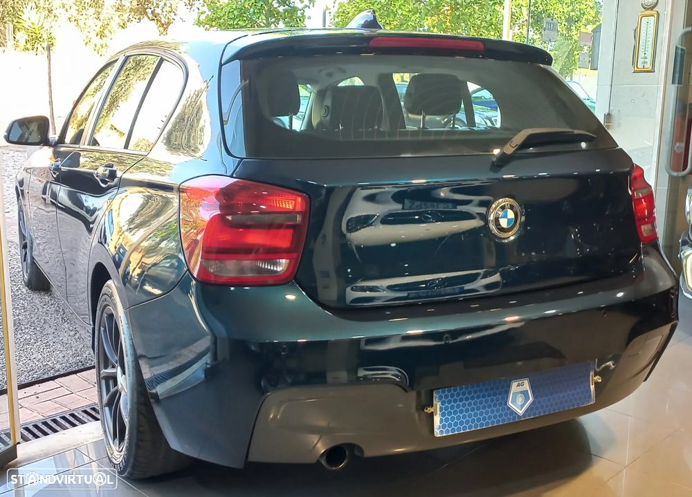 BMW 116 d EDynamics Line Sport — fotografia 3