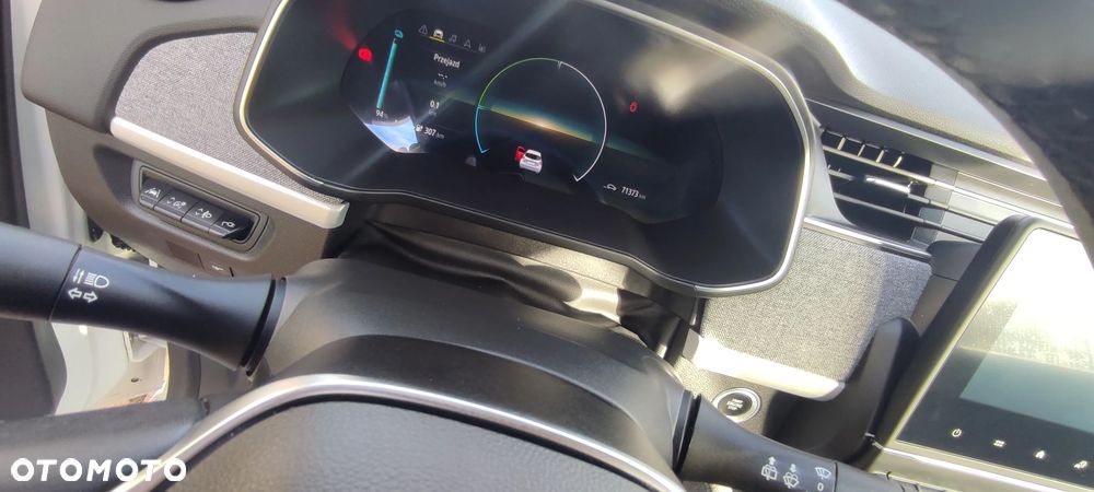 Renault Zoe - 1